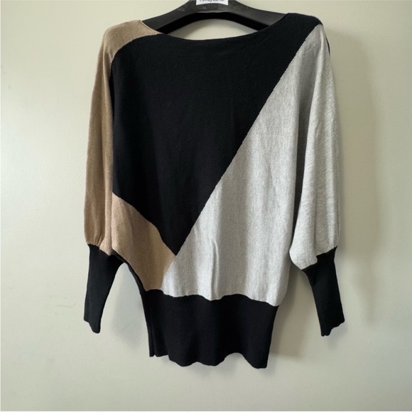 Joseph Black and Tan Crew Neck Sweater with Asymmetrical Design, Batwing sleeve - Picture 2 of 10